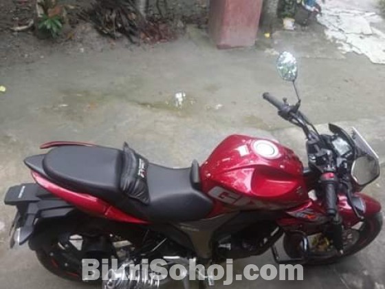 Suzuki gixxer 155 cc